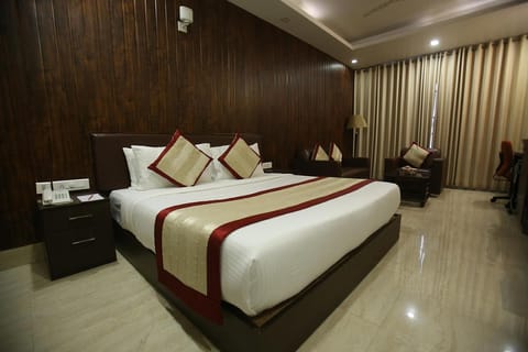 Gold Stone Comfort Hotel in Dehradun