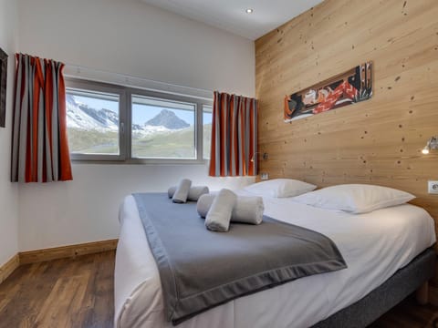 Duplex rénové 3 chambres, skis aux pieds, Tignes Val Claret, 6-8 Pers - FR-1-641-77 Apartment in Tignes