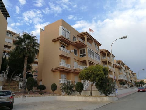 economical house by sea Eigentumswohnung in Torrevieja