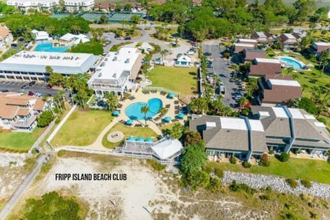 474 Tarpon Blvd Maison in Saint Helena Island