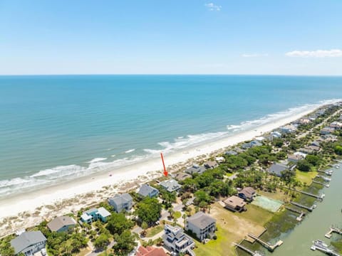 416 Tarpon Blvd Maison in Fripp Island