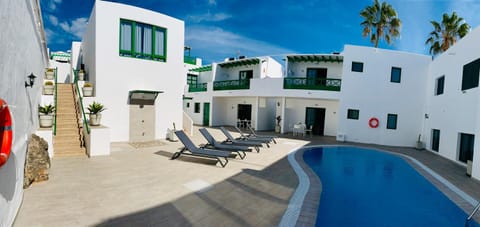 Apartamentos Zalabar Apartment hotel in Puerto del Carmen