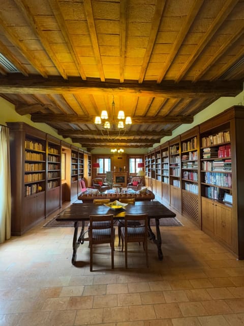 Library, Dining area