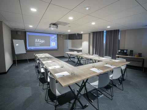 Business facilities, Meeting/conference room