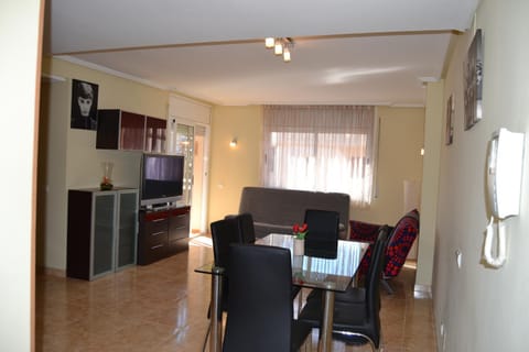 Fabuloso apartamento familiar con piscina en Salou Apartment in Salou