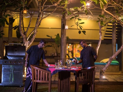 Staff, BBQ facilities, Dining area