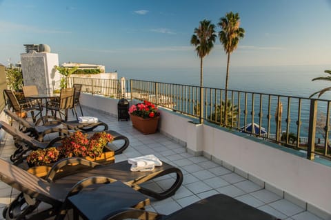 Balcony/Terrace, Swimming pool