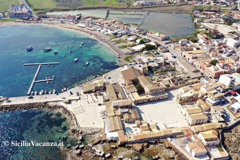 Nearby landmark, Natural landscape, Bird's eye view, Entertainment