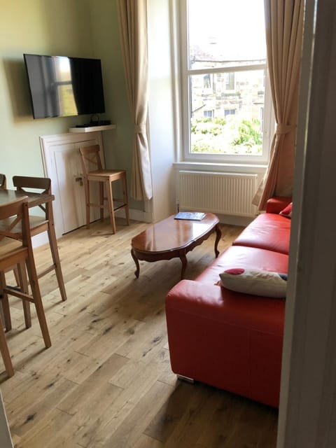 Murrayfield Spacious 2-bedroom apartment Apartment in Edinburgh