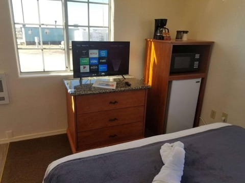 075B Affordable Retreat nr South Rim Sleeps 2 House in Grand Canyon National Park