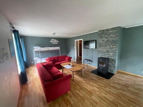 Åndalsnes Guest House - Cozy Apartment Condominio in Trondelag