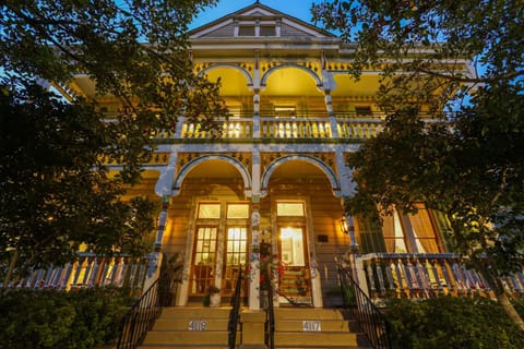 Maison Perrier Bed & Breakfast Chambre d’hôte in New Orleans