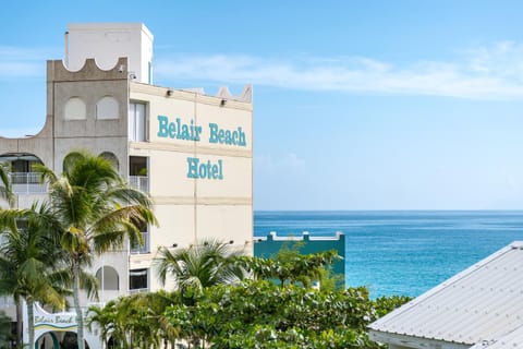 Belair Beach Hotel Hotel in Sint Maarten