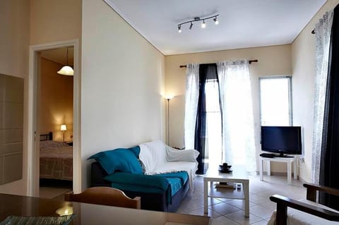 Sunday Apartments Condo in Nafplion