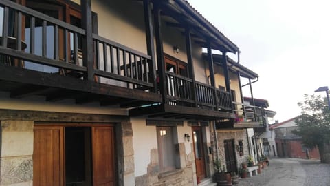 Falagueira House in Monforte de Lemos