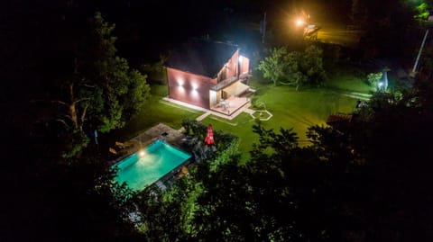 Night, Neighbourhood, Natural landscape, Summer, Garden view, Pool view, Area and facilities, Swimming pool, Swimming pool