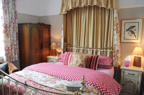 The Forester and Flower Bed and Breakfast in Bath