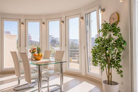 Apartments Villa Excelsio Condo in Split