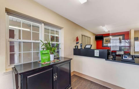 Extended Stay America Suites - Sacramento - Northgate Hotel in Sacramento