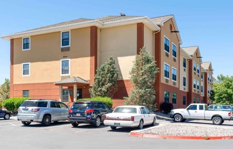 Extended Stay America Suites - Reno - South Meadows Hotel in Reno
