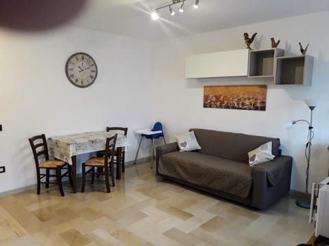 Casa della nonna per voi parcheggio gratuito condizionatore portatile CIR 0052 Apartment in Aosta