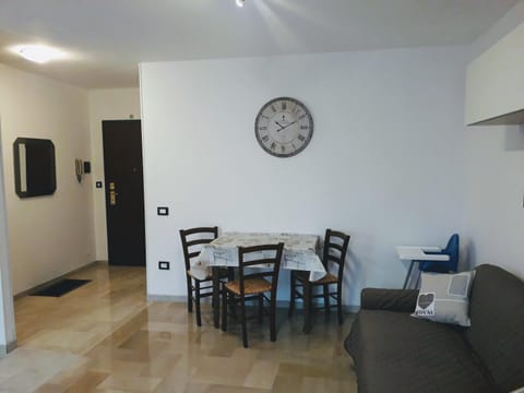 Casa della nonna per voi parcheggio gratuito condizionatore portatile CIR 0052 Apartment in Aosta