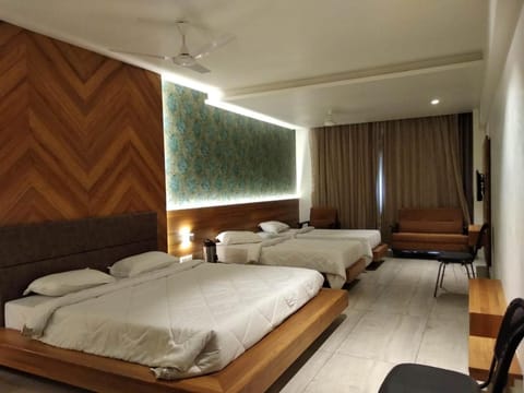 The Bliss Hotel Hotel in Gujarat
