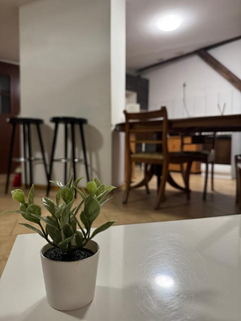 Communal lounge/ TV room, Lobby or reception, Communal kitchen, internet