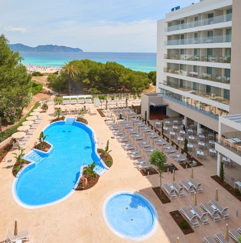 Hipotels Bahia Cala Millor - Adults Only Hotel in Llevant