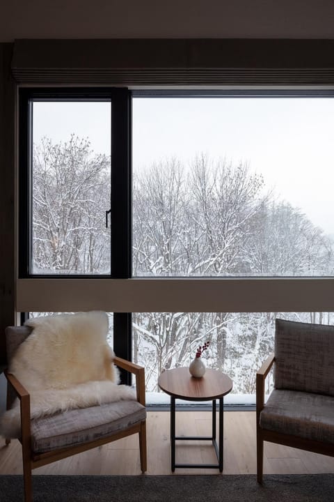 Natural landscape, Winter, Dining area