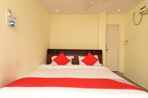 OYO APHA Hotel Hotel in Vijayawada