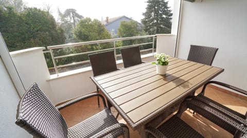 Apartment Sandy Beach Zambrattia Apartment in Istria County