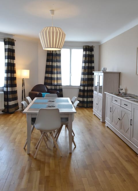 3 Appartements SCI Jape Condo in Blois