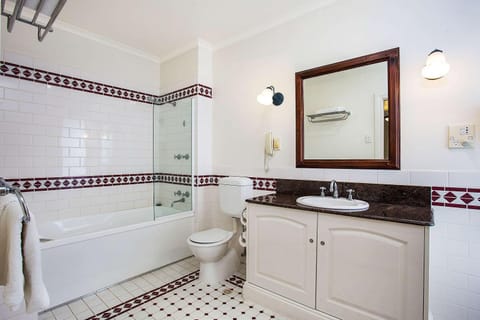 Bathroom, Photo of the whole room, On site