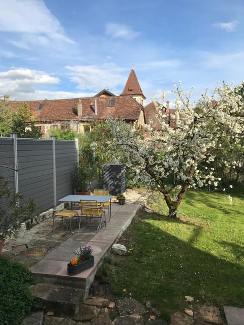 Les Ouches Apartment in Neuchâtel