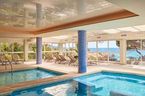 Hot Tub, Pool view, Swimming pool