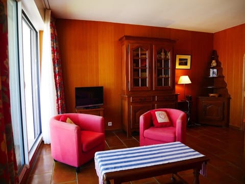 Appartement Quiberon, 3 pièces, 6 personnes - FR-1-478-3 Condo in Quiberon