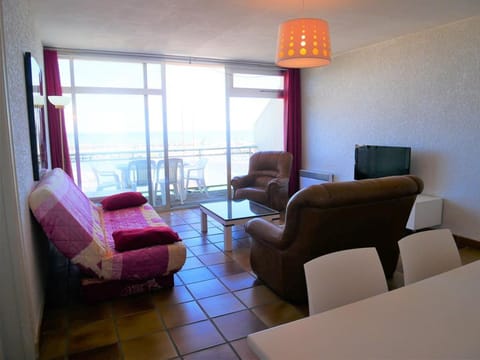 Appartement Quiberon, 3 pièces, 6 personnes - FR-1-478-16 Condo in Quiberon