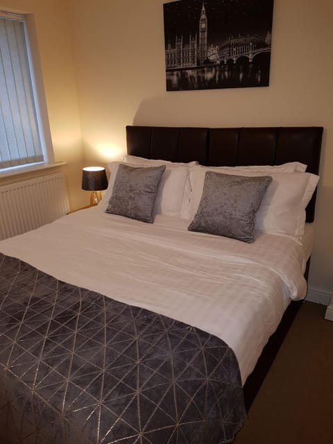 Moorland House Apartment in Charnwood