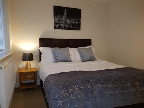 Moorland House Apartment in Charnwood