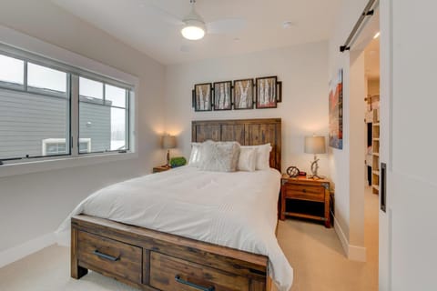 New Luxury Loft #14 With Huge Hot Tub & Great Views - 500 Dollars Of FREE Activities & Equipment Rentals Daily Casa in Fraser