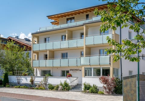 Appartements Sulzer by we rent, SUMMERCARD INCLUDED Condo in Zell am See