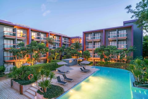 Holiday Inn Express Phuket Patong Beach Central, an IHG Hotel Resort in Patong