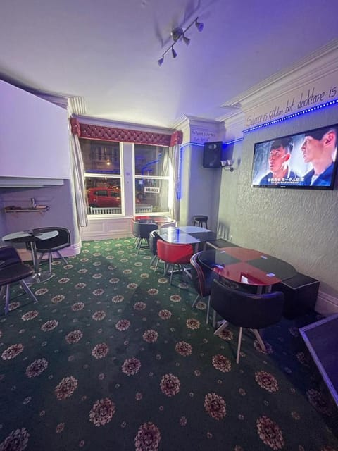 Lounge or bar