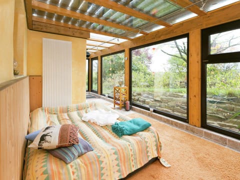 Amazing Holiday Home in Kerschenbach with Sauna Haus in Stadtkyll