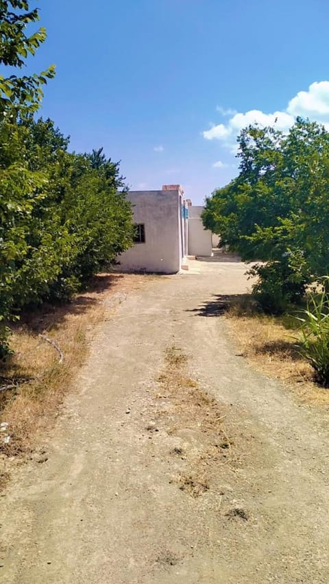 Gîte Dayet Chiker Hostel in Fez-Meknès