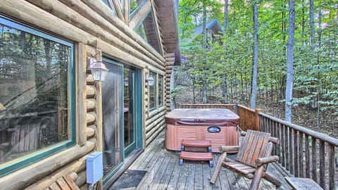 803 Mountain Cabin Casa in Michigan