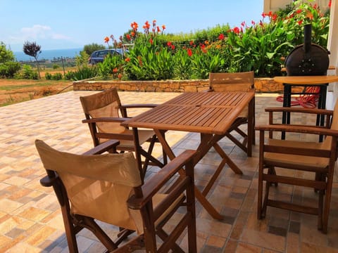 Patio, BBQ facilities, Balcony/Terrace, Pets, Garden view, Sea view