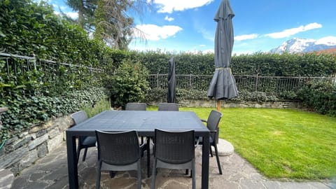 Spring, Garden, Dining area, Garden view