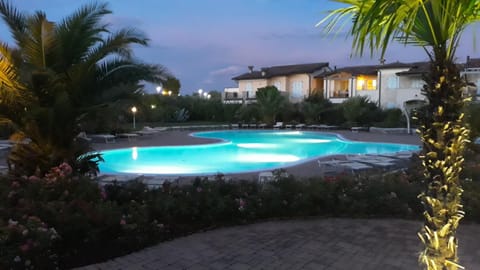 Pool view, Swimming pool, Swimming pool